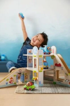 HABA 303828 Kullerbü Parkhaus -Kinderspielzeugladen 8727991 06